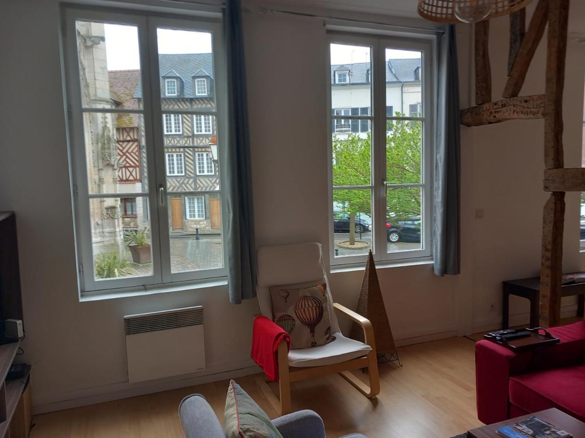 Le Leon Apartment องเฟลอร์ ภายนอก รูปภาพ