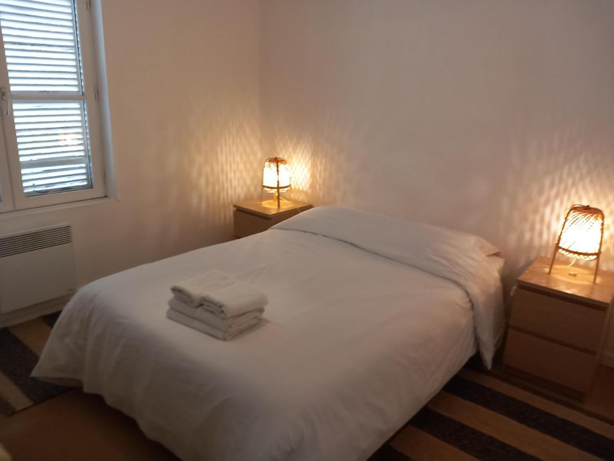 Le Leon Apartment องเฟลอร์ ภายนอก รูปภาพ